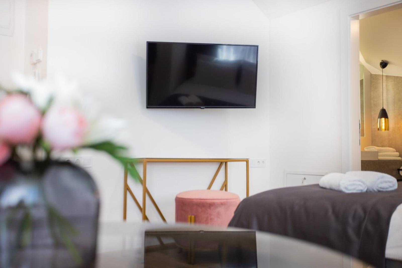 Happy House Old Town Luxury Apartment Sarajevo Ngoại thất bức ảnh