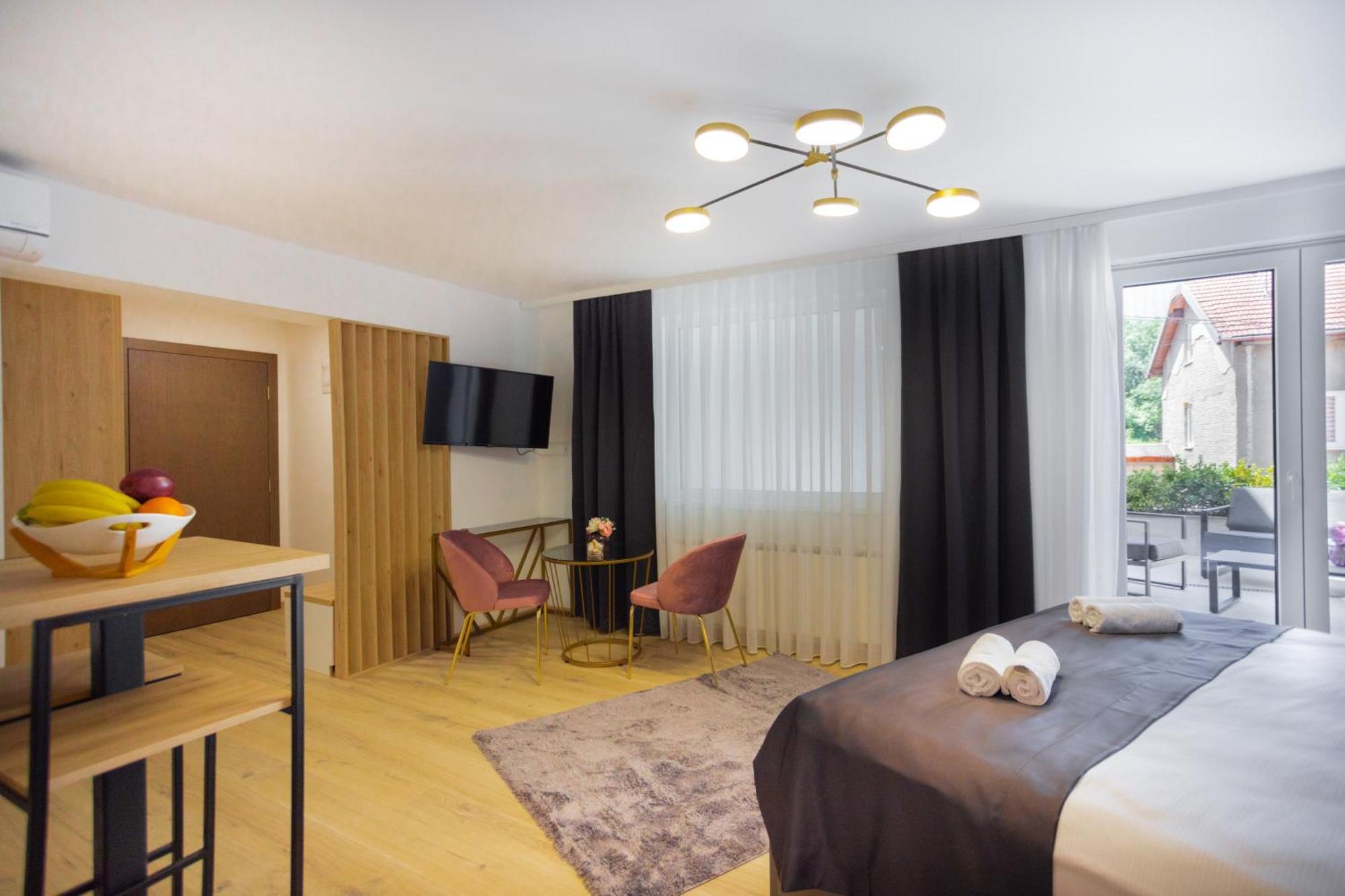 Happy House Old Town Luxury Apartment Sarajevo Ngoại thất bức ảnh