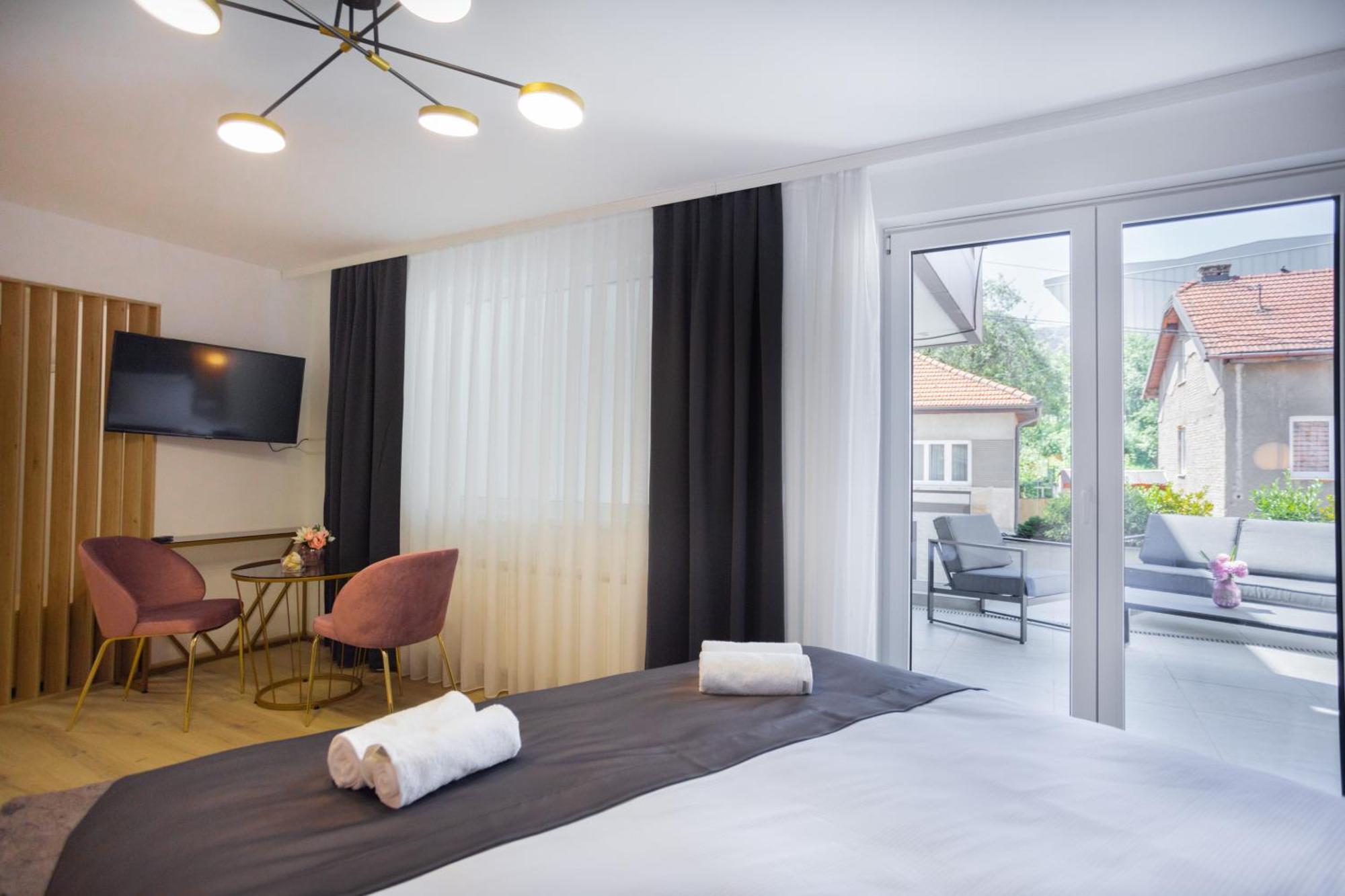 Happy House Old Town Luxury Apartment Sarajevo Ngoại thất bức ảnh